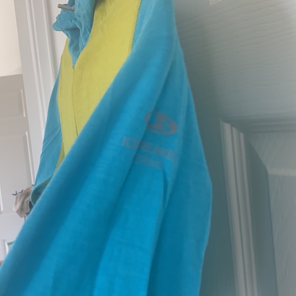 ICEBREAKER Merino Wool, Top with hoodie, Size M - Picture 4 of 8